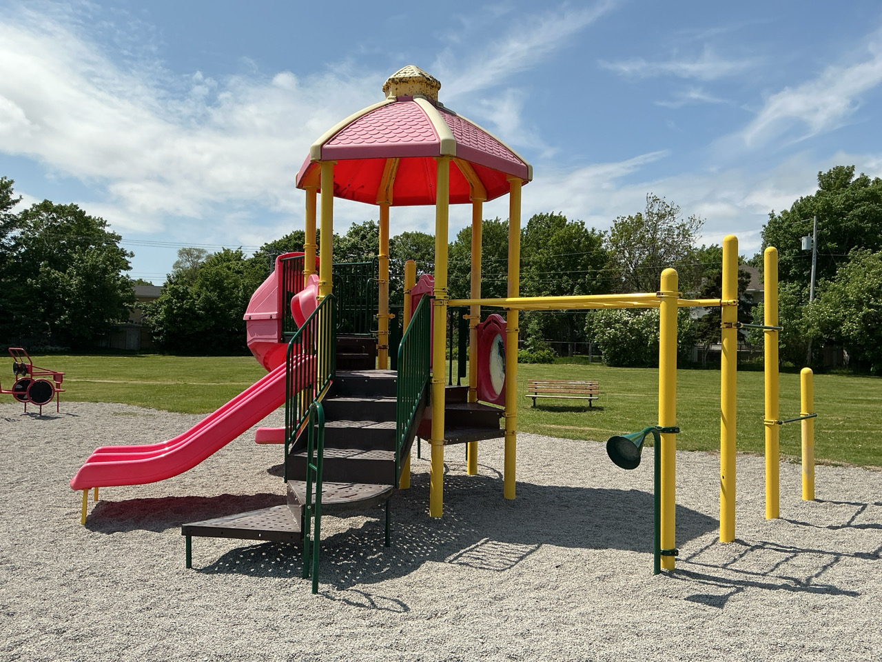 play structure 