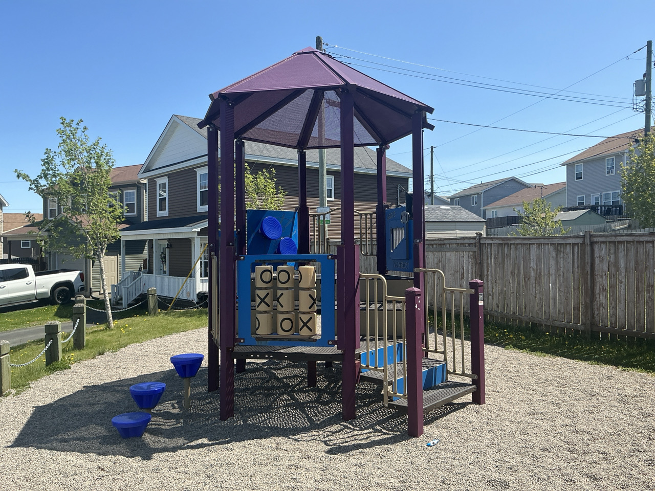 play structure 