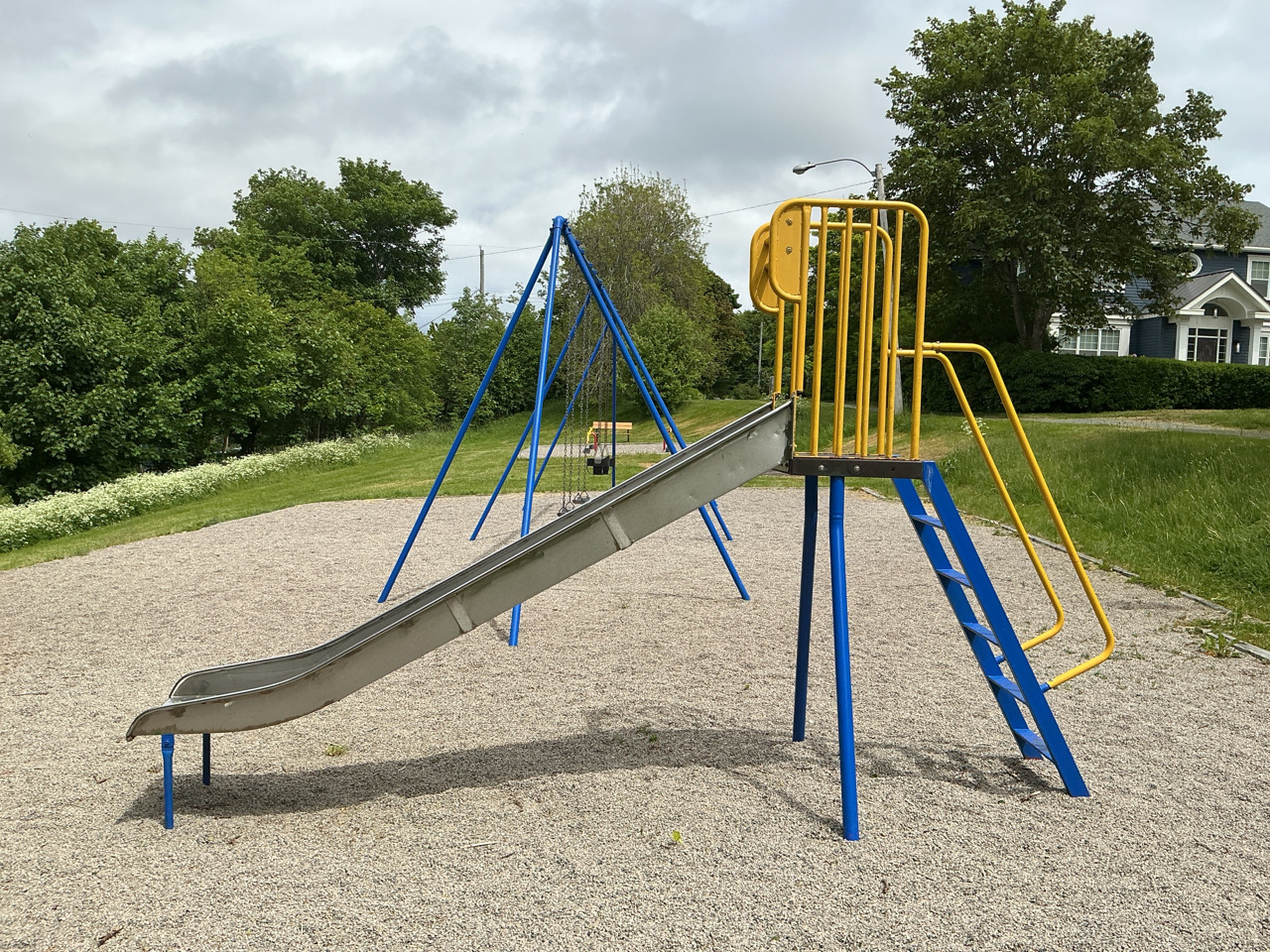 playground at Elm Place Park